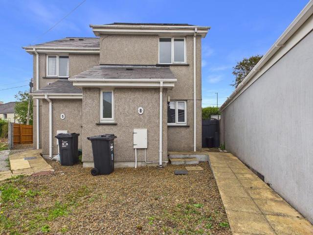House for sale in Roseworthy, Cornwall