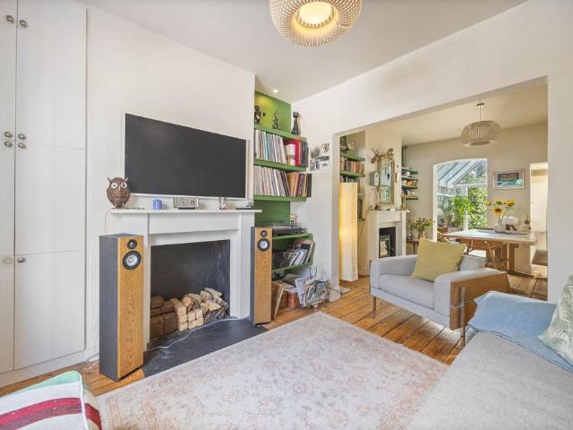 House for sale in Kensal Town, Greater London