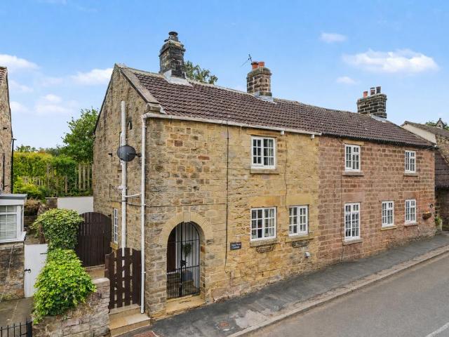 House for sale in Sicklinghall, North Yorkshire