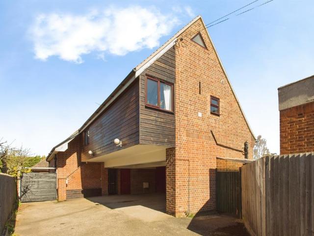 House for sale in Arbury, Cambridgeshire