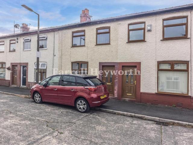 House for sale in Higher Bartle, Lancashire