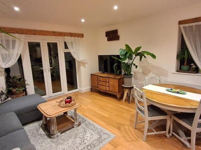 House for sale in Leighton-Linslade, Leighton Buzzard