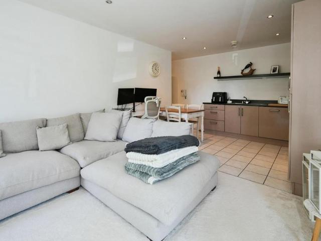 House for sale in Georgia, Greater Manchester