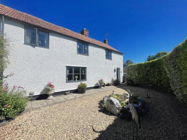 House for sale in Worle, Kewstoke