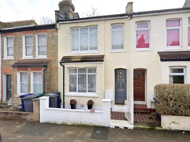 House for sale in Finchley, Greater London