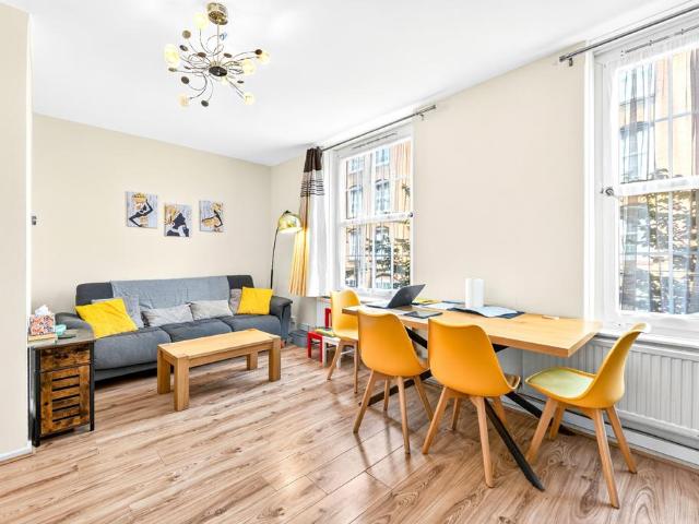 House for sale in Archway, Greater London