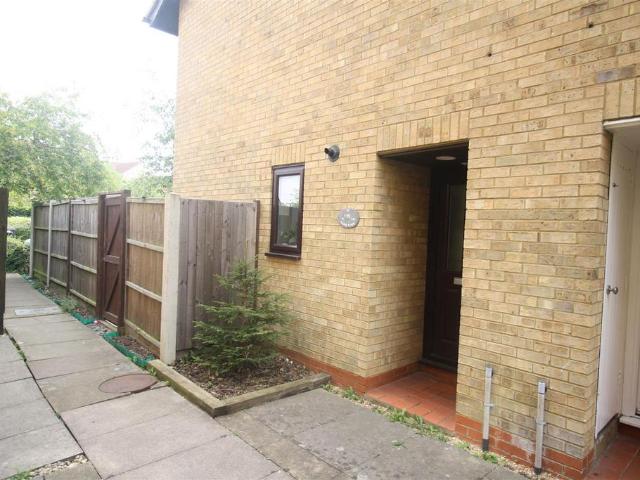 House for sale in Monkston Park, Milton Keynes
