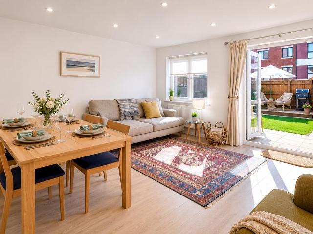 House for sale in Castlefield, Cressex