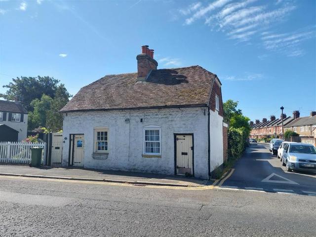 House for sale in Hythe, Folkestone