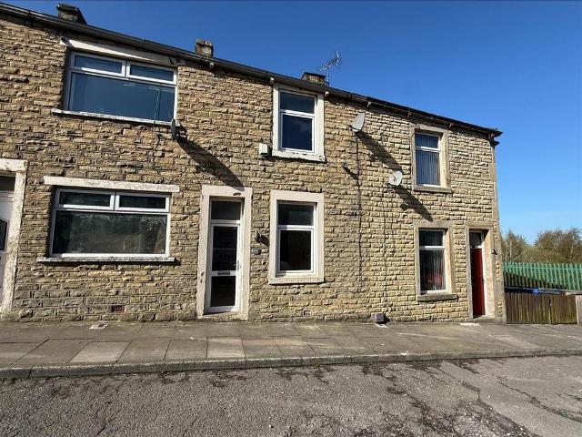 House for sale in Huncoat, Backburn
