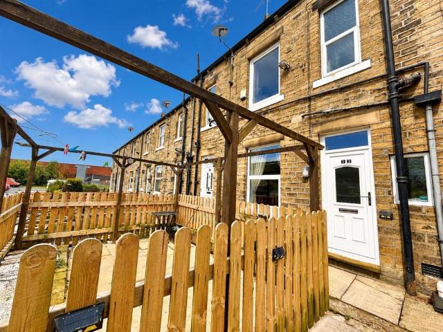 House for sale in Hebden Royd, Mytholmroyd