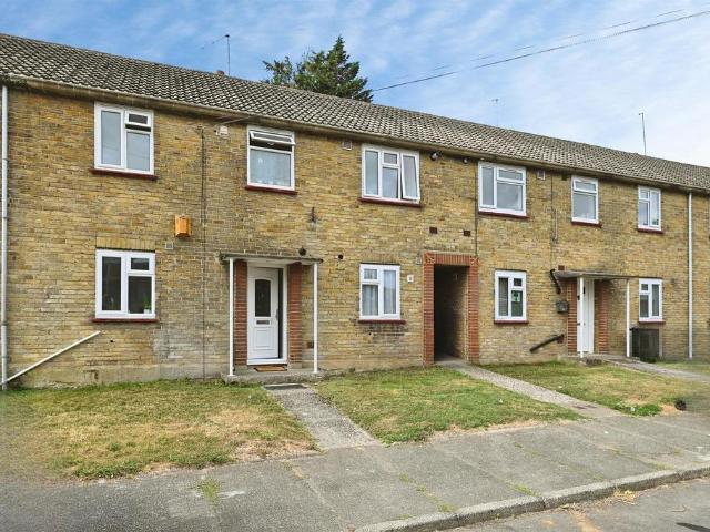 House for sale in Oad Street, Kent