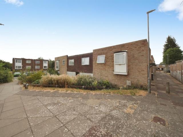 House for sale in Sundon Park, Luton