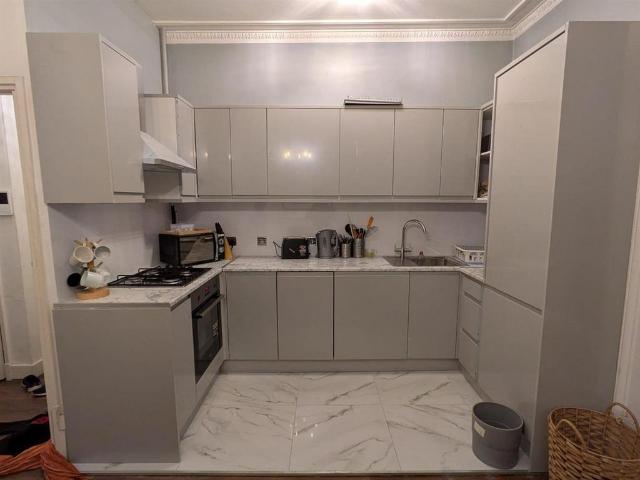 House for sale in London Borough of Lewisham, Blackheath
