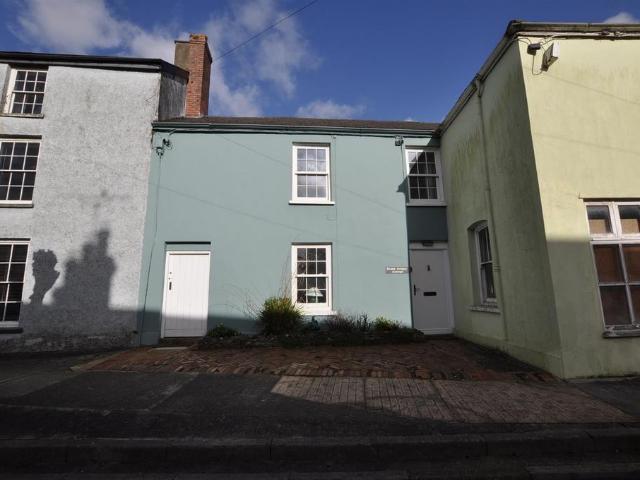 House for sale in Laugharne, Wales