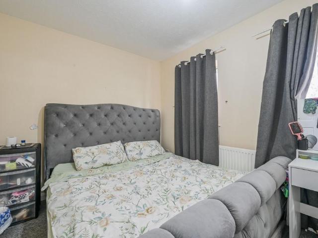 House for sale in Custom House, Greater London