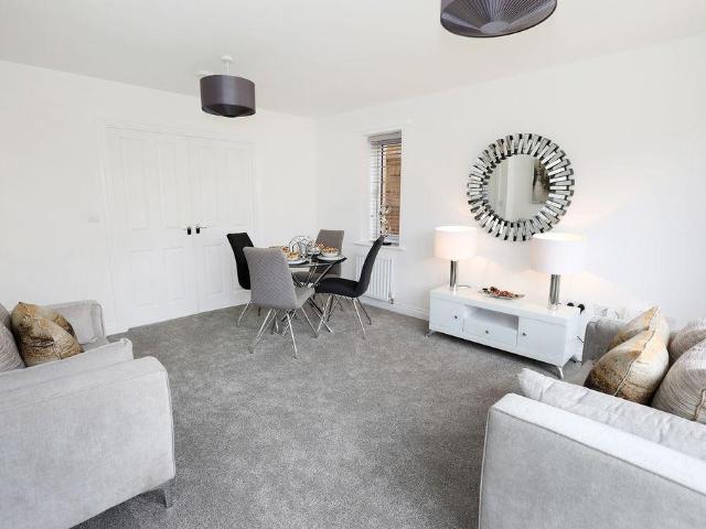 House for sale in City Fields, West Yorkshire