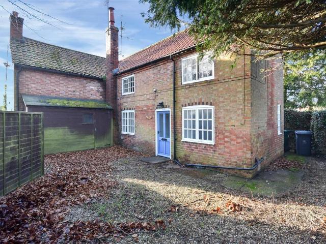 House for sale in Hawksworth, Barton In Fabis