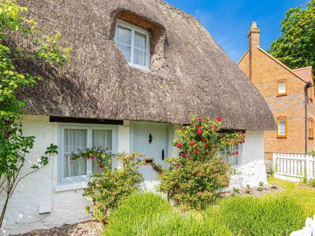 House for sale in Broad Hinton, Wiltshire