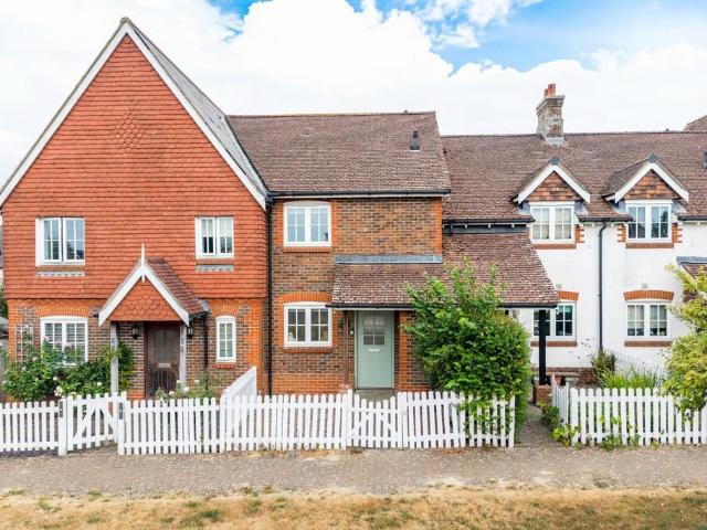 House for sale in Horsham, West Sussex
