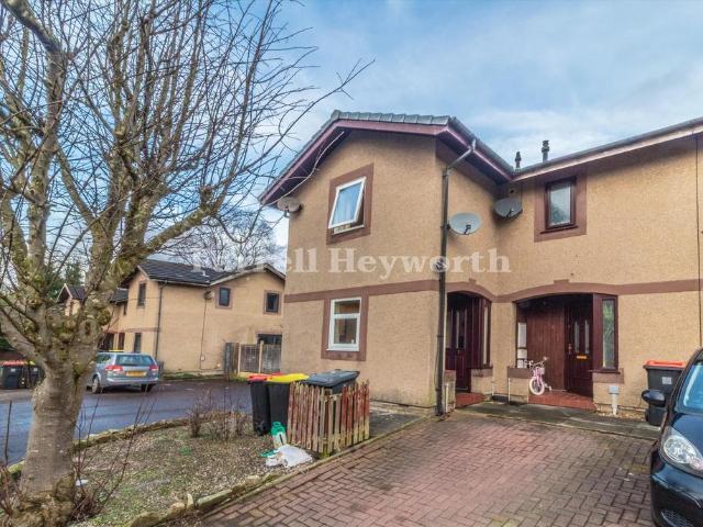 House for sale in Greaves, Bare
