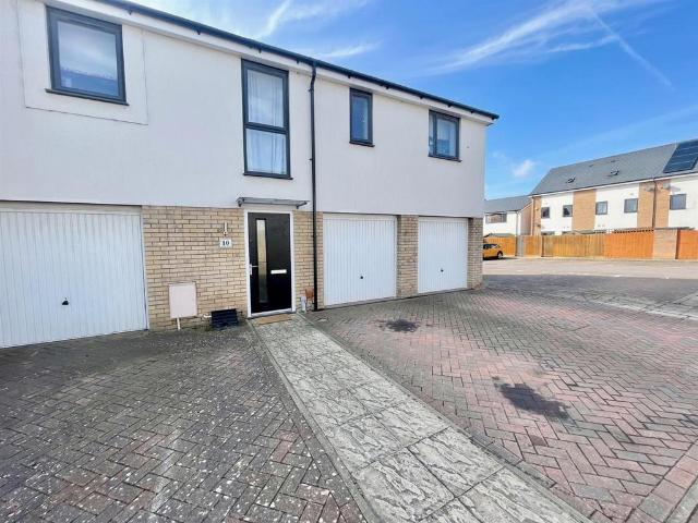 Flat for sale in Eastgate, Peterborough