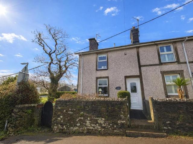 House for sale in Penrhyndeudraeth, Minffordd