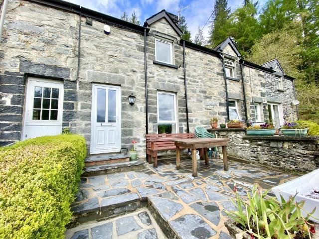 House for sale in Betws-y-coed, Wales