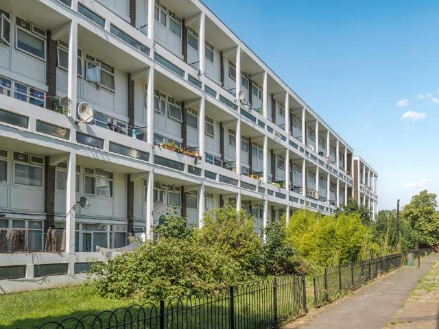 House for sale in Loughborough Junction, Greater London