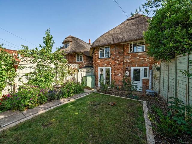 House for sale in Thatcham, West Berkshire