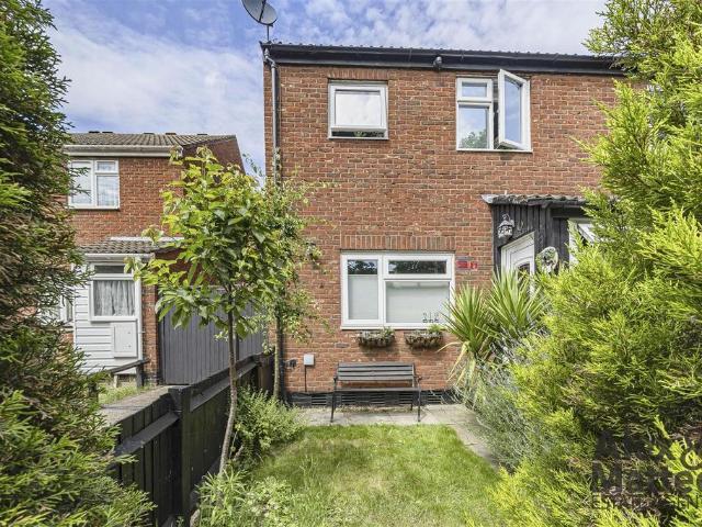 House for sale in Rotherhithe, Greater London
