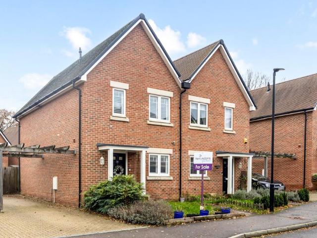 House for sale in World's End, Perryfields