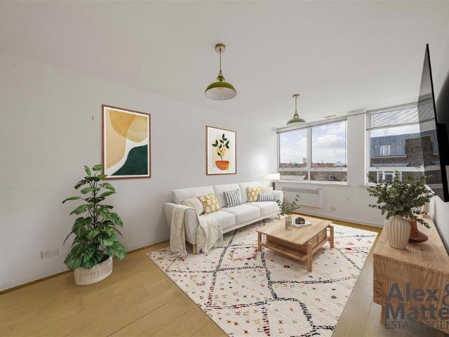 House for sale in London Borough of Lewisham, Deptford