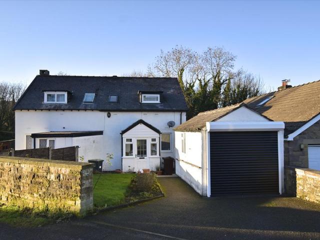 House for sale in Charlesworth, East Midlands