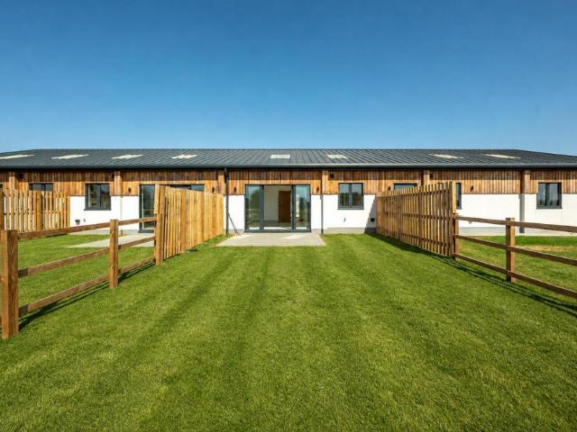 House for sale in Marsh Gibbon, Buckinghamshire