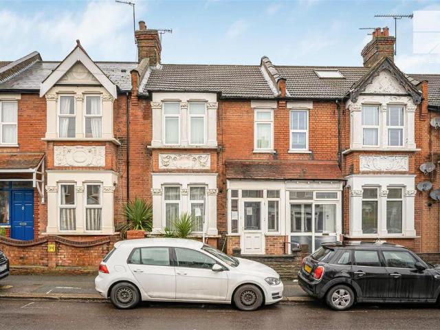 House for sale in London Borough of Waltham Forest, Greater London