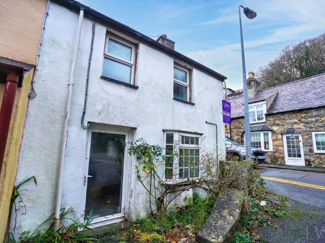 House for sale in Pwllheli