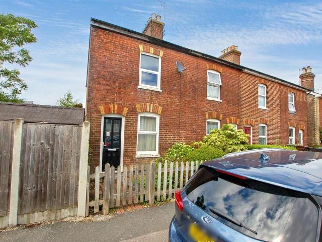 House for sale in Southborough, Sandown Park