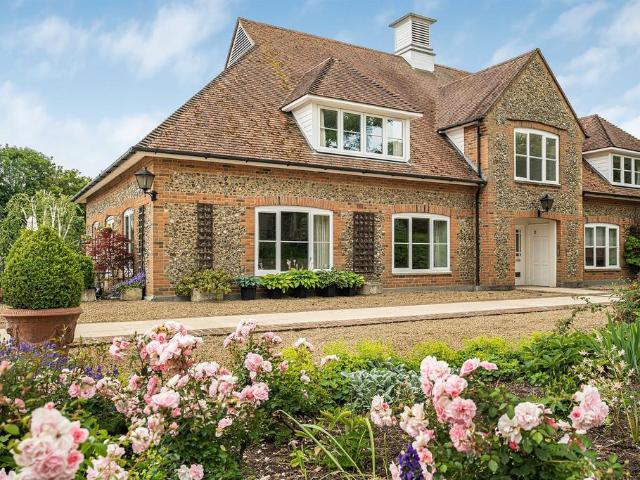 House for sale in Lane End, Buckinghamshire