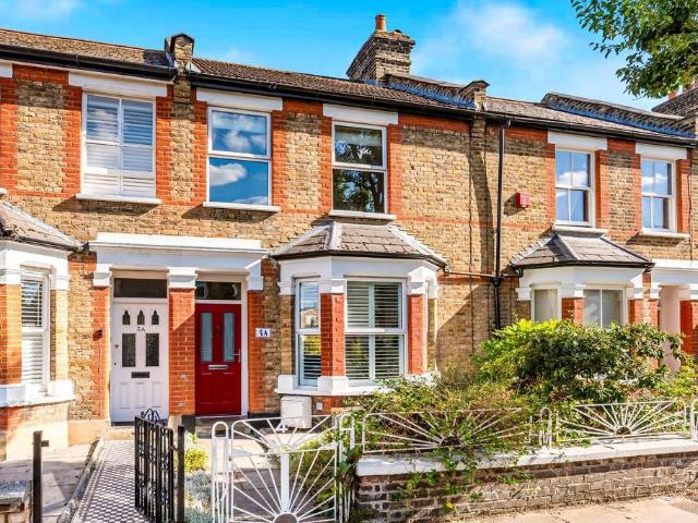 House for sale in London Borough of Ealing, Hanwell