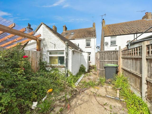 House for sale in Herne and Broomfield, The Bridge