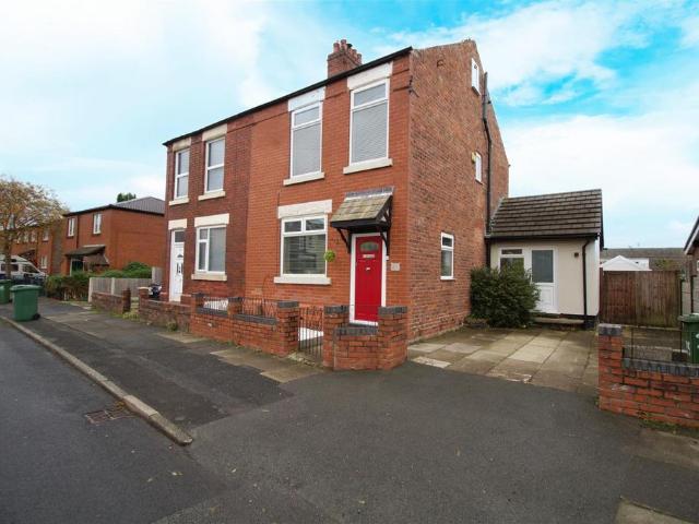 House for sale in Denton, Tameside