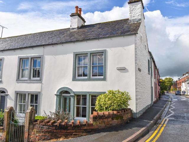 House for sale in Fell Lane