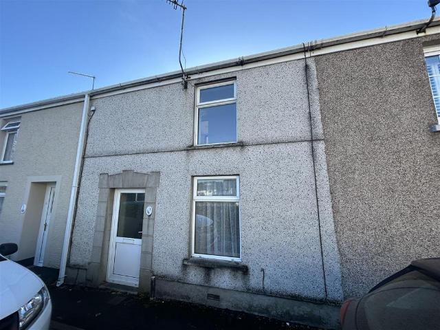 House for sale in Halfway, Dafen