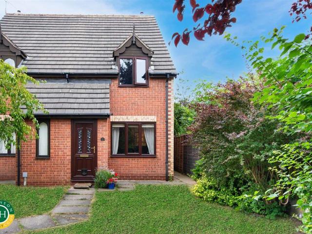 House for sale in Tickhill, South Yorkshire