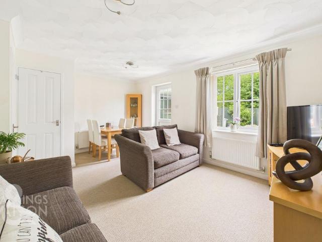 House for sale in Acle, Crostwick