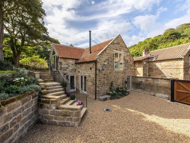 House for sale in Sandsend, Lythe