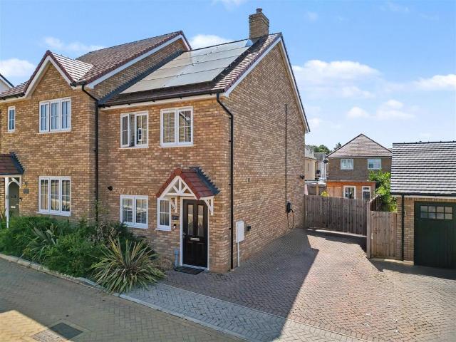 House for sale in Colliers End, Hertfordshire