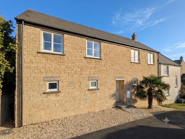 Flat for sale in Truru, Truro