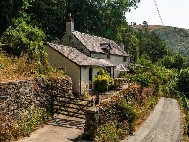 House for sale in Wales